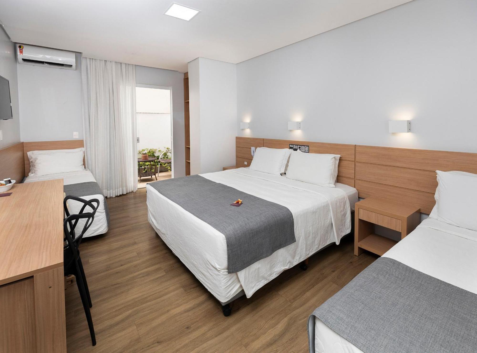 Tropikalya Gold Hotel Balneário Camboriú Kültér fotó